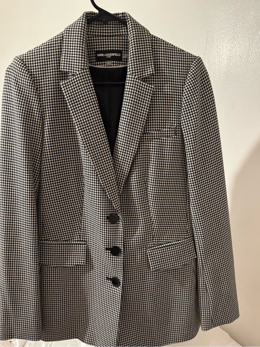 Karl Lagerfeld Black & White Houndstooth Sport Coat